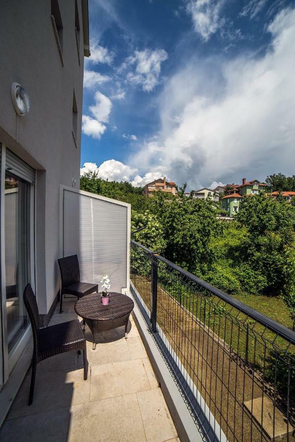 Studio Apartman Nina Apartment Rijeka Exterior foto