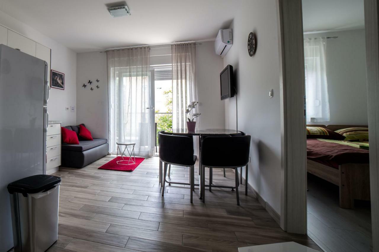 Studio Apartman Nina Apartment Rijeka Exterior foto