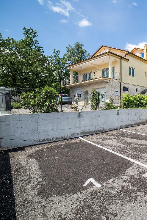 Studio Apartman Nina Apartment Rijeka Exterior foto